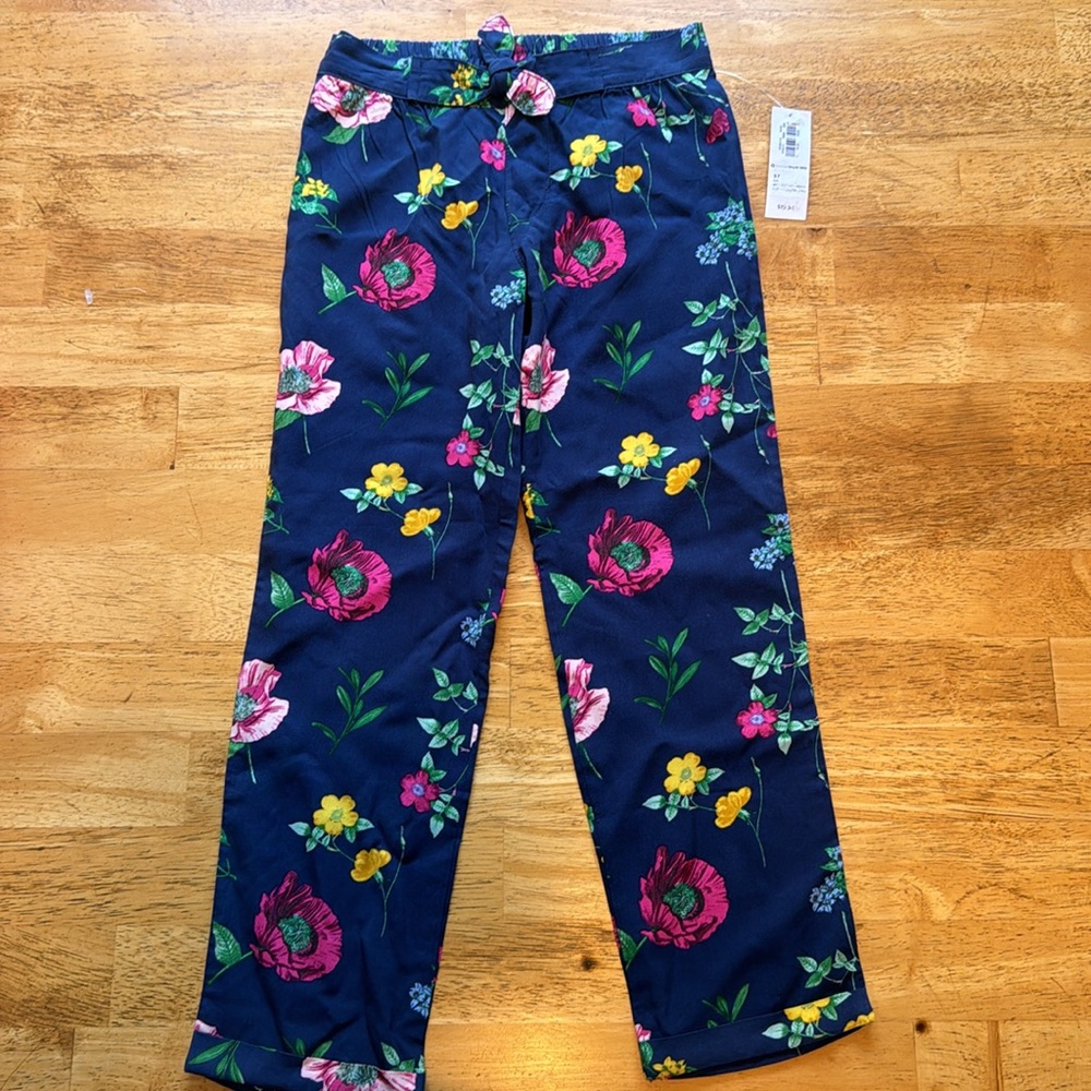 Old Navy Girl’s Pants. Size 5T